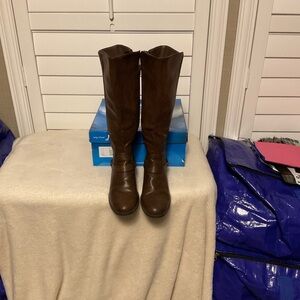 Easy Street Brown Jewel Boots